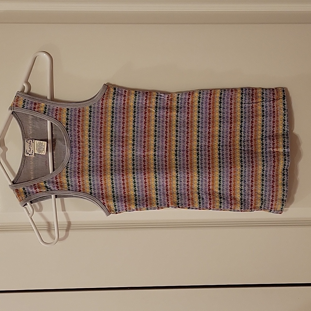 Like New Next Era Pride Hearts Tank Top